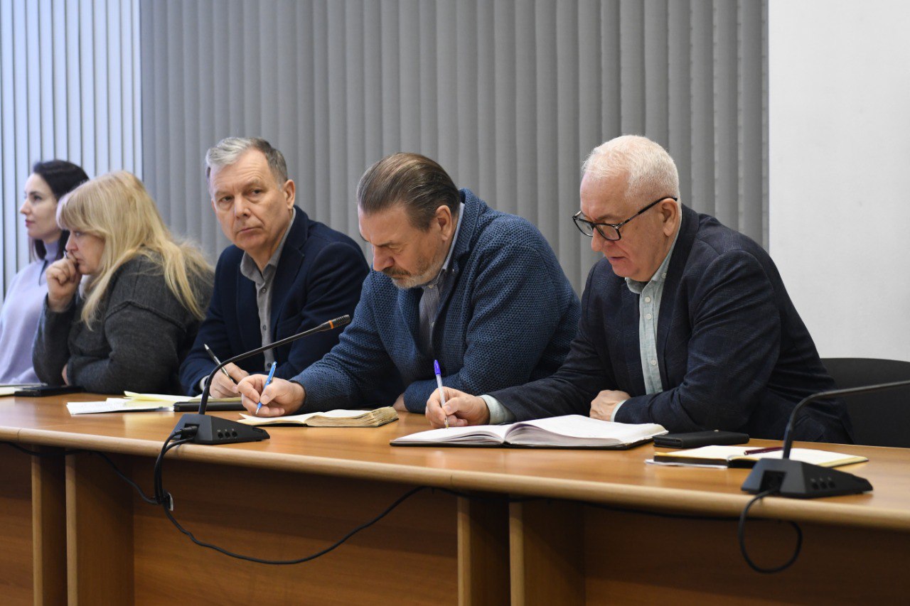 В администрации Новокузнецка обсудили планы на 2024 год в части реализации дорожного нацпроекта
