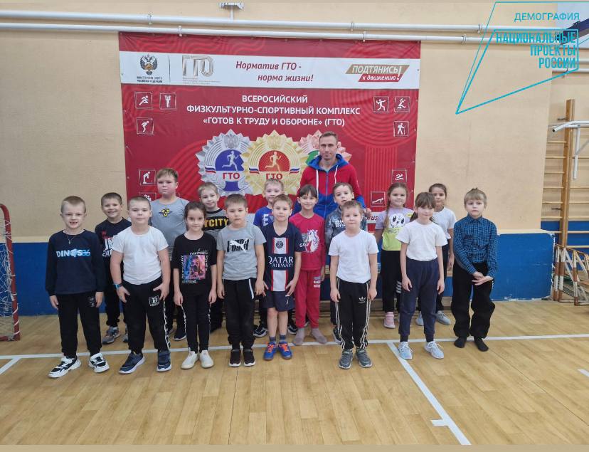 Тайгинские учащиеся МБОУ «СОШ № 32» выполнили нормативы ВФСК ГТО