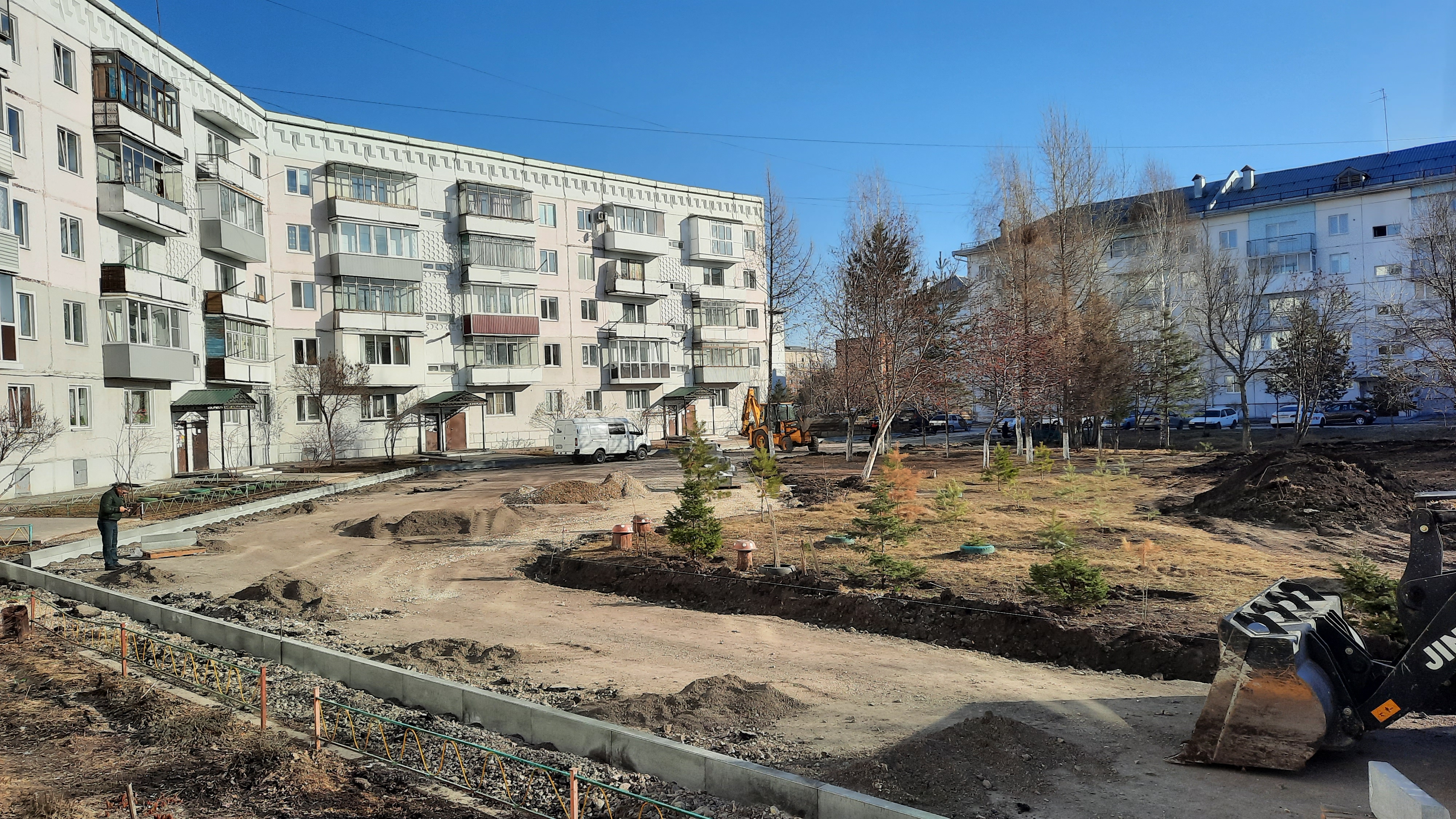 В Белове началось благоустройство дворов по федеральной программе