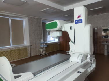 Пациенты Кузбасского клинического госпиталя для ветеранов войн обследуются на цифровом рентген-аппарате