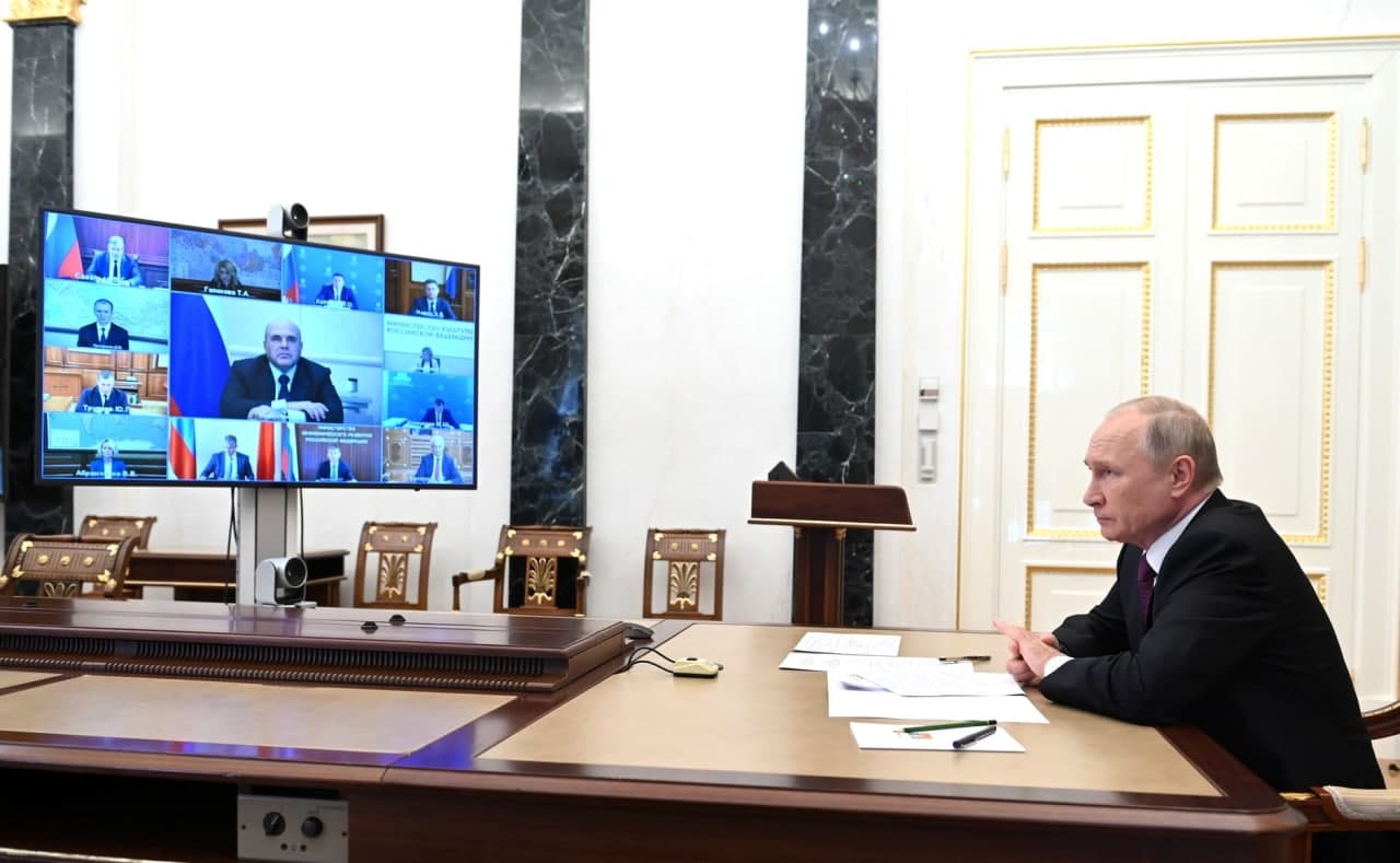 Программу социально-экономического развития Кузбасса до 2024 года обсудили на совещании Владимира Путина с членами Правительства России